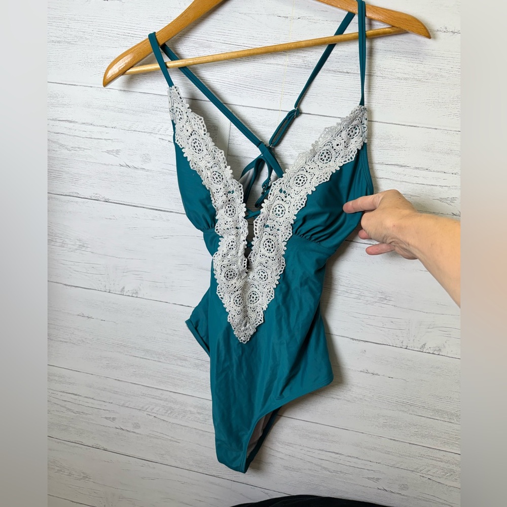 Cupshe Teal and White-ish one piece L
